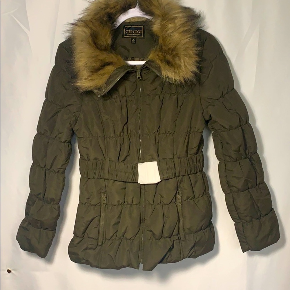 New! Olive puffer Jacket! (F0070)